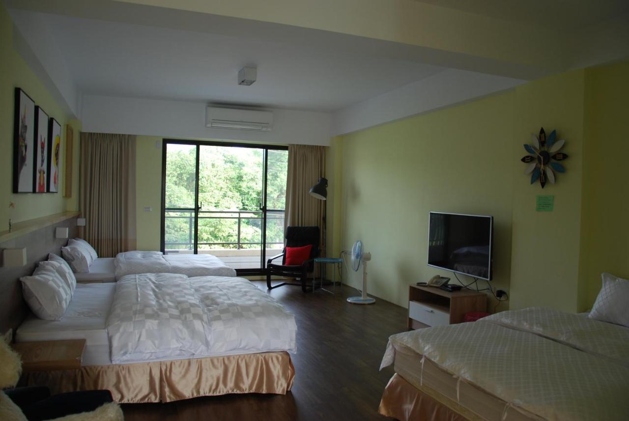 Sunny Sky Homestay Yujing Exterior foto
