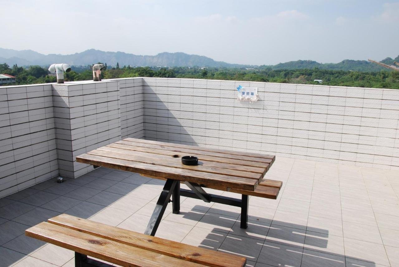 Sunny Sky Homestay Yujing Exterior foto